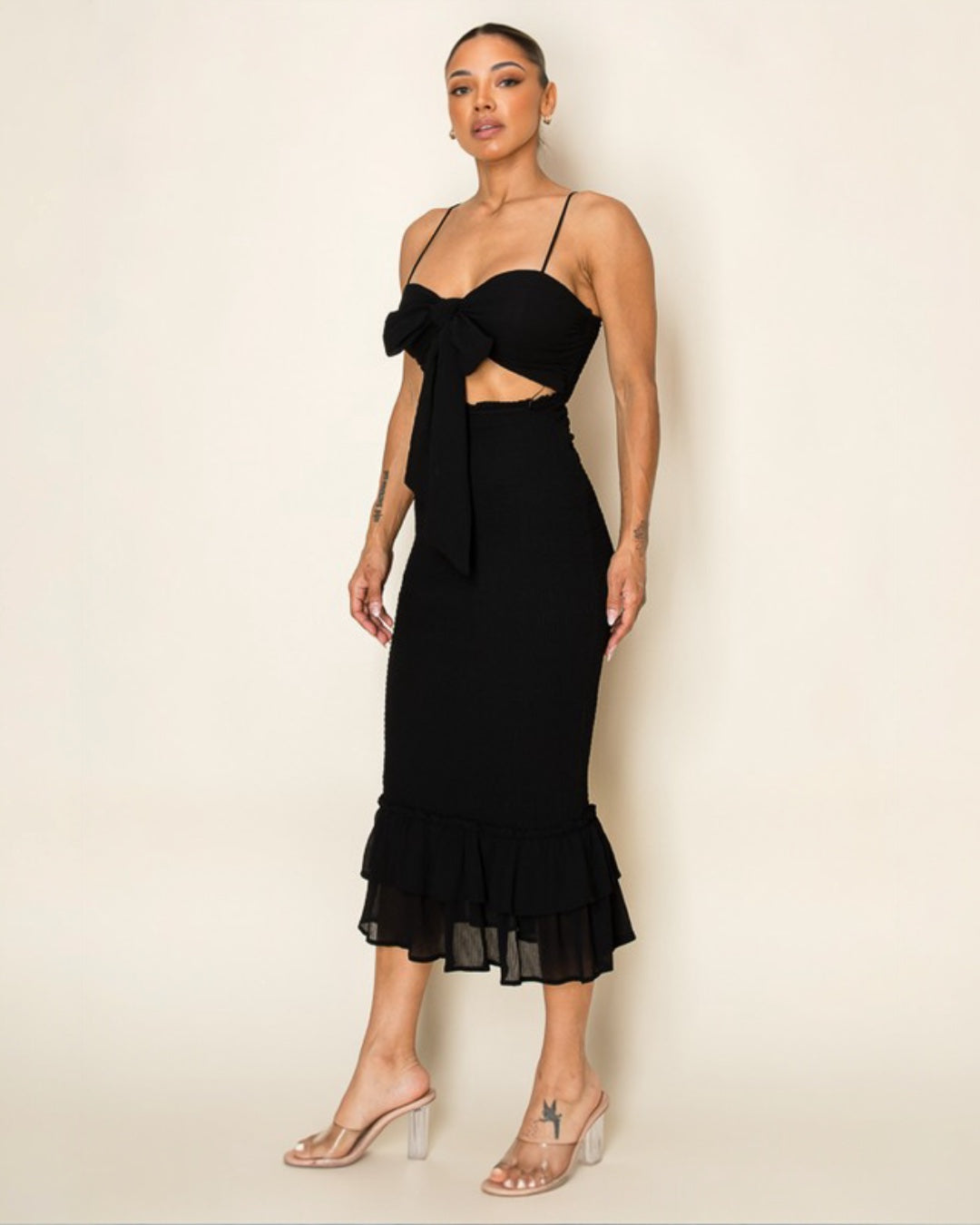 Aitza black midi dress